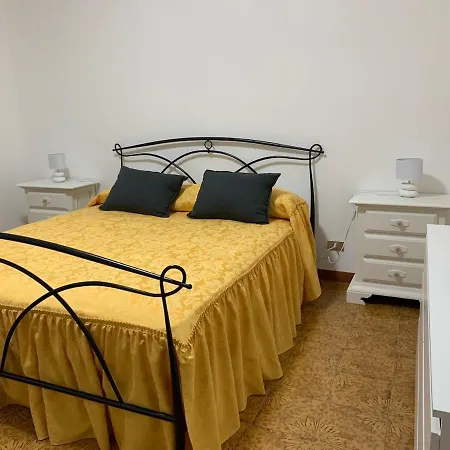 La Casa Di Mia, *